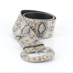 🔵Tan Snakeskin Print Belt Size 4 (Petite)